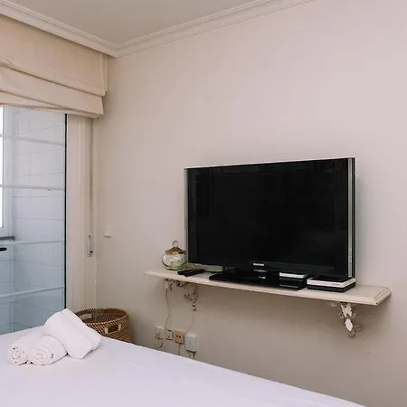 Con Encanto En El Centro De By