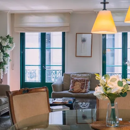 Con Encanto En El Centro De By * Виго